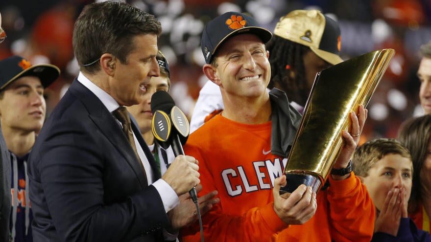 The 25 Biggest College Football Stories Of The 2010s Yardbarker