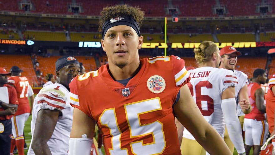 Whataburger Wants To Hook Patrick Mahomes Up After Ketchup Compliment Yardbarker