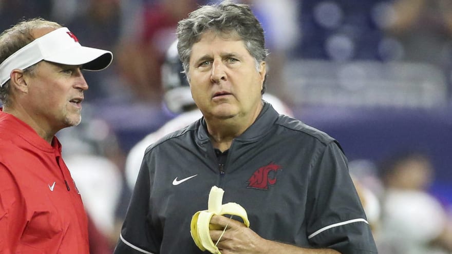 Sports World Reacts To Mike Leach Ditching Washington St For