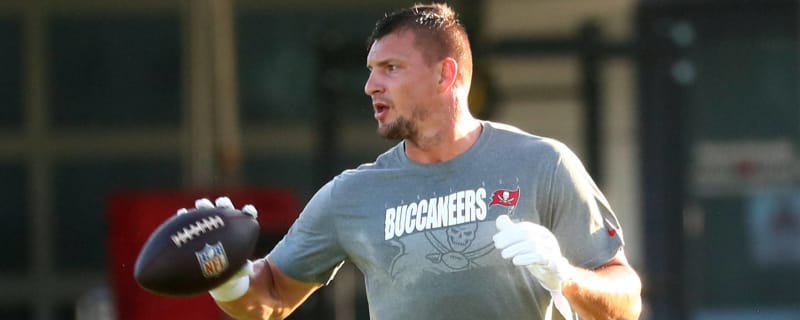 Rob Gronkowski Breaking News Rumors Highlights Yardbarker