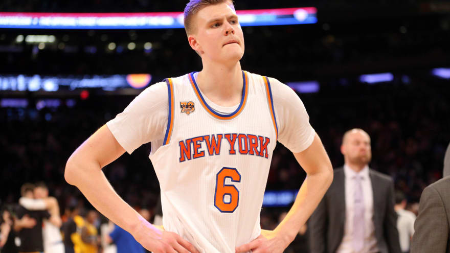 Porzingis throwback jersey deals
