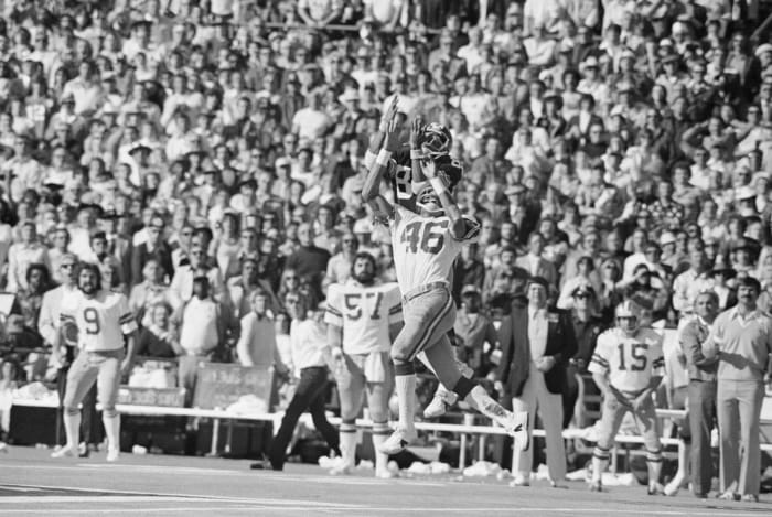 Swann's catch comes amid iconic performance
