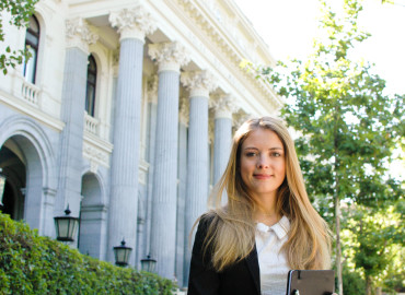 Study Abroad Reviews for ROOSTERGNN Global News Network | Journalism Internship Seminars in Spain