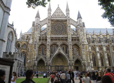 Study Abroad Reviews for WMU: Tourism Spaces of the United Kingdom (Faculty-Led)
