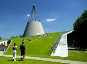 Study Abroad Reviews for Delft University of Technology: Direct Enrollment & Exchange