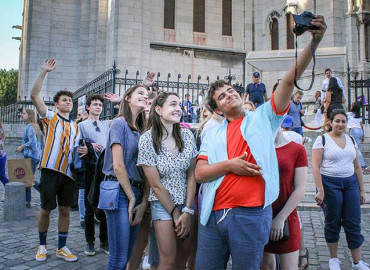 Study Abroad Reviews for MEI High School Study Abroad: Footsteps to the Modern World