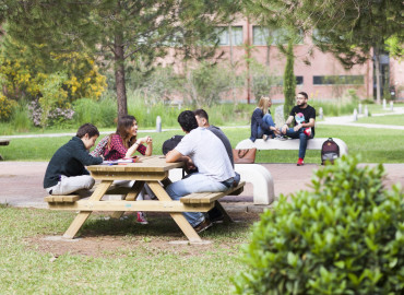 Study Abroad Reviews for Pablo de Olavide University: Seville - Effective Public Speaking in Intercultural Contexts