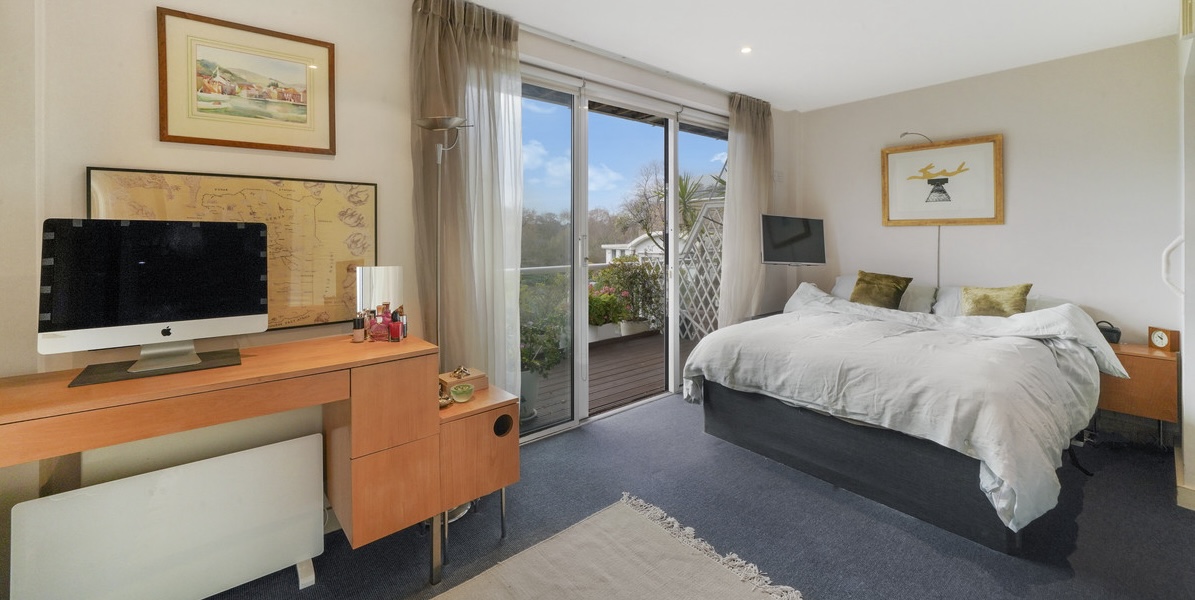 One bedroom accessible flat for sale kew bridge brentford london accessibleprs