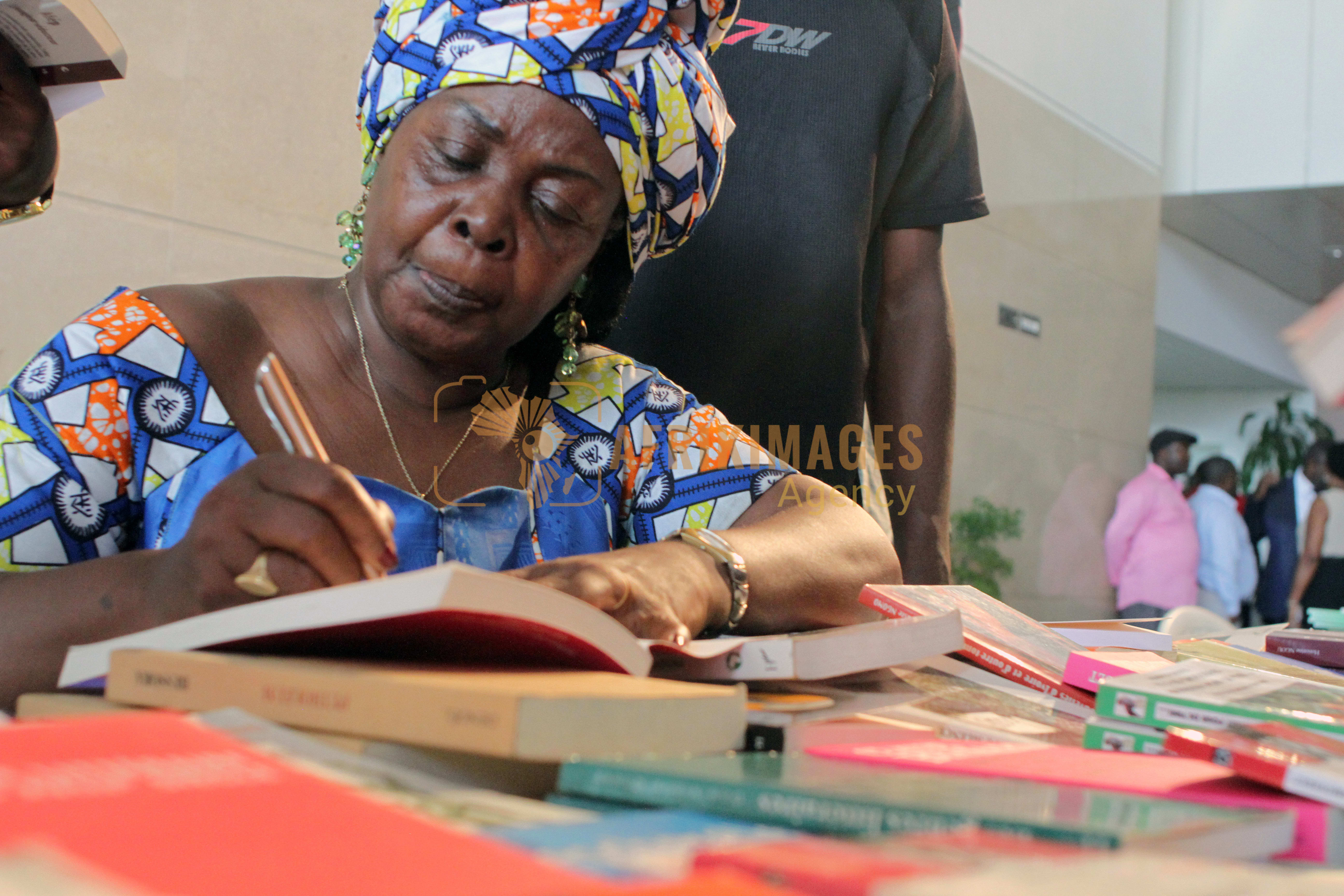 Afrikimages gabon/ gens