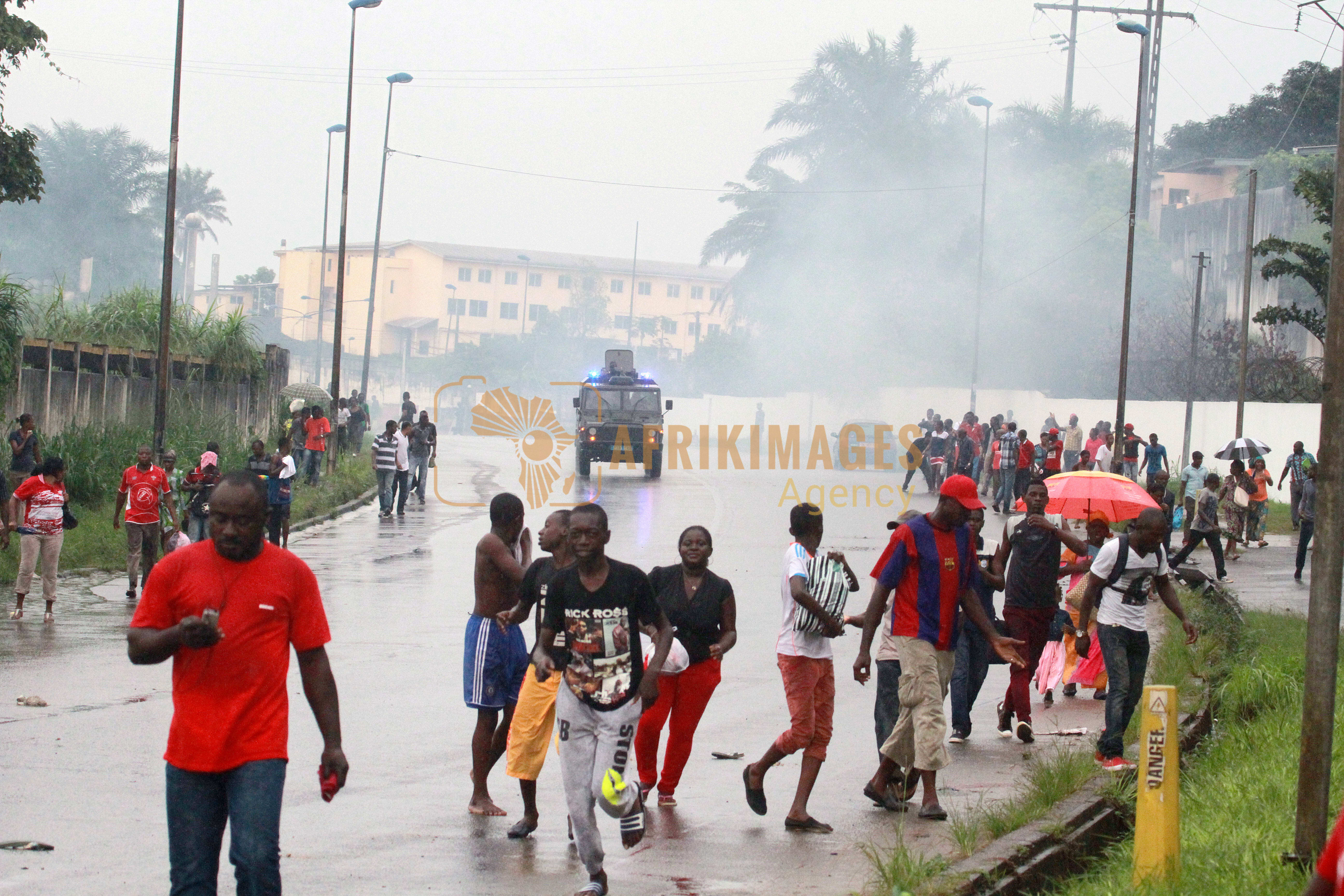 gabon / manifestations violentes