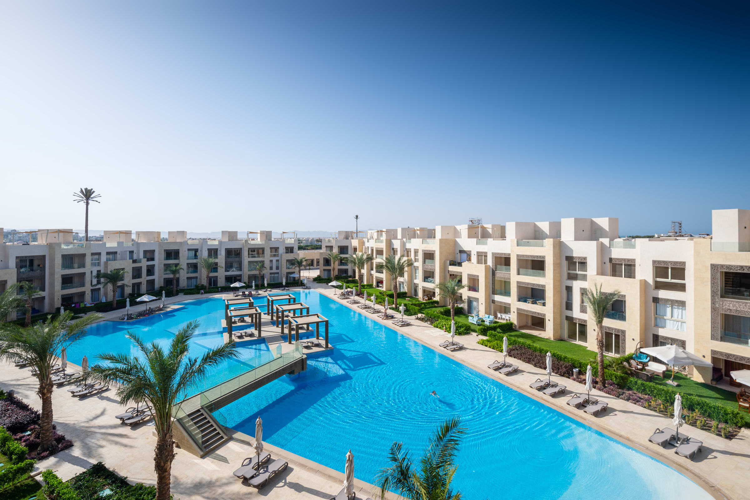 Sparky & Summery 2 BDR @ Mangroovy | Free Beach & Pool Access — Apartment in Mangroovy Residence, El Gouna, Egypt — photo 33