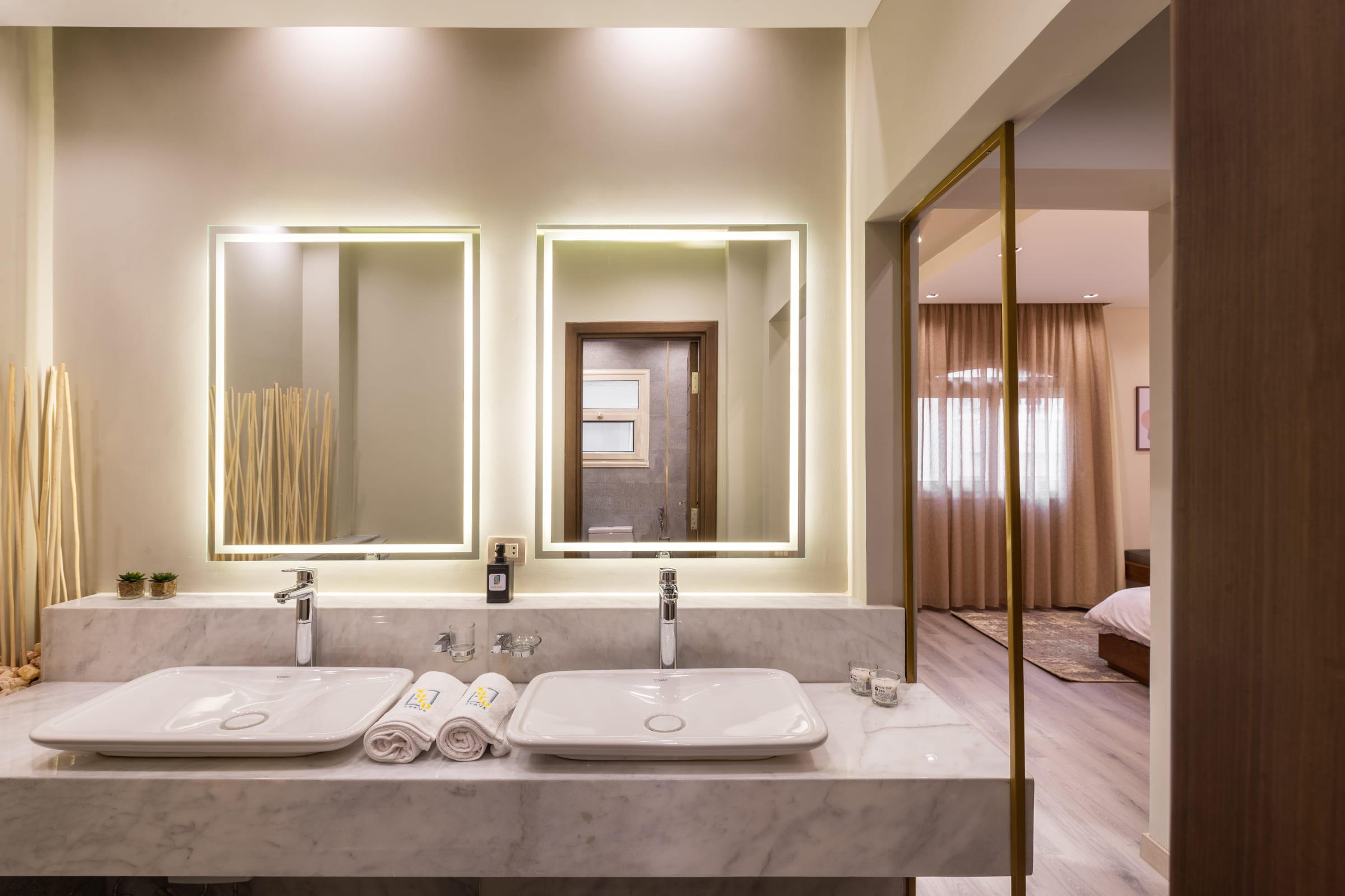 The Sleek & Ritzy 2 BDR | 15 min from CAI Airpt. — Apartment in 6 Al Nakhil new cairo, Cairo, Egypt — photo 24