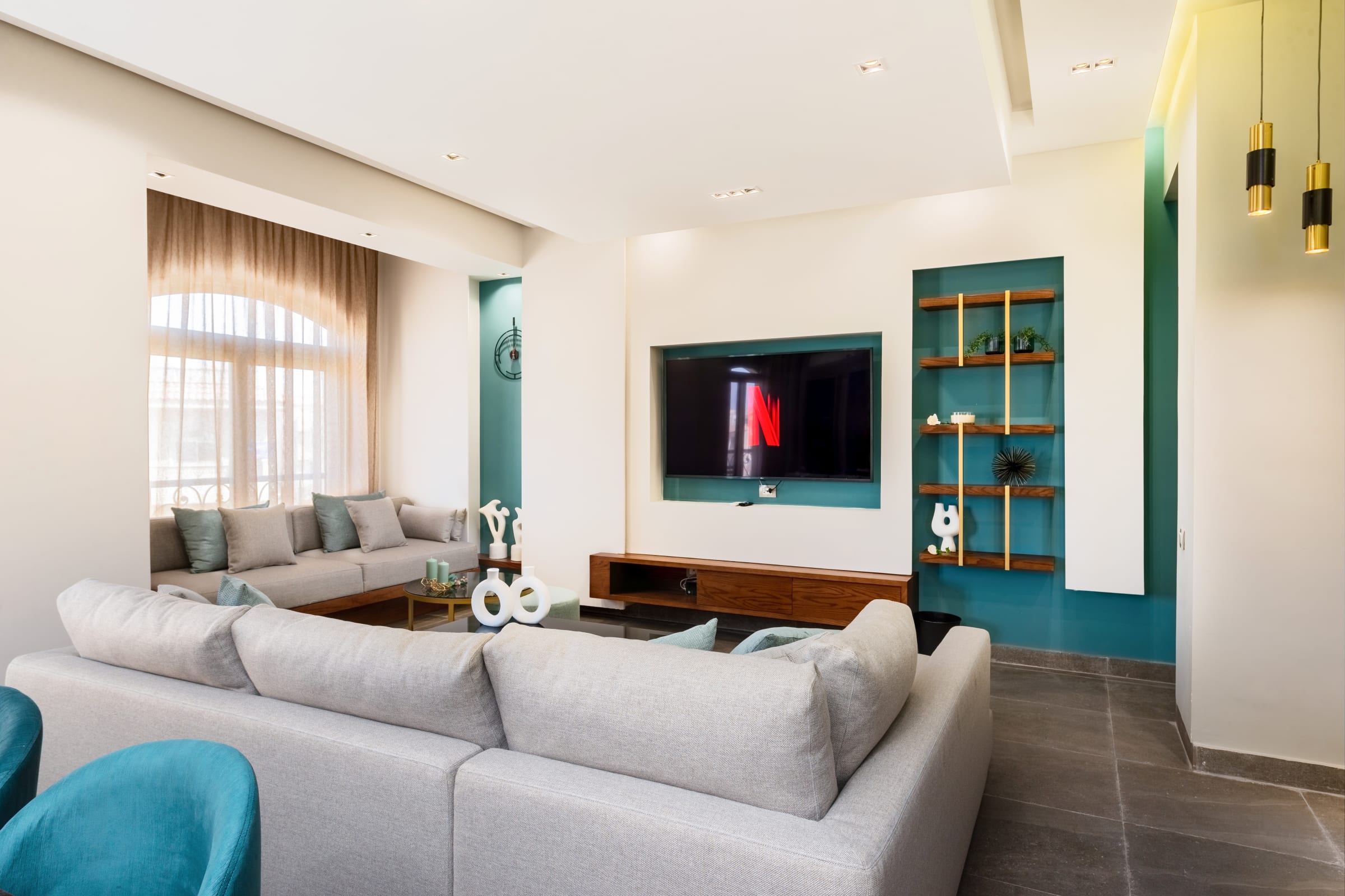 The Sleek & Ritzy 2 BDR | 15 min from CAI Airpt. — Apartment in 6 Al Nakhil new cairo, Cairo, Egypt — photo 7