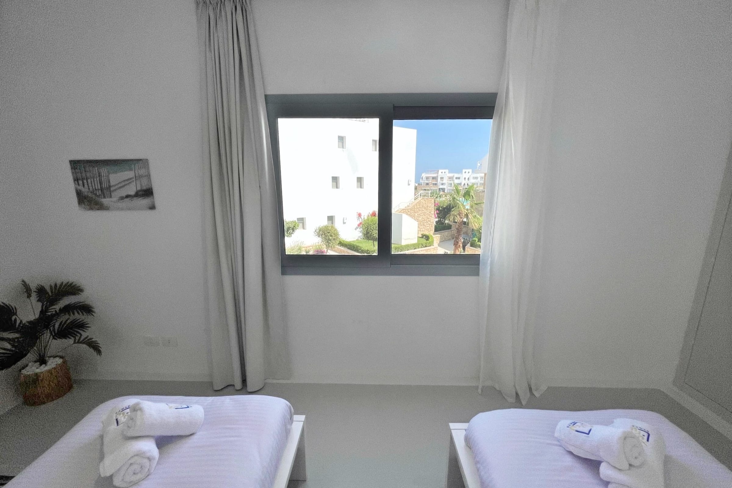 Charming & Beautifully Styled 3BDR @ Swan Lake Gouna — Unit in Swan Lake, El Gouna, Egypt — photo 35