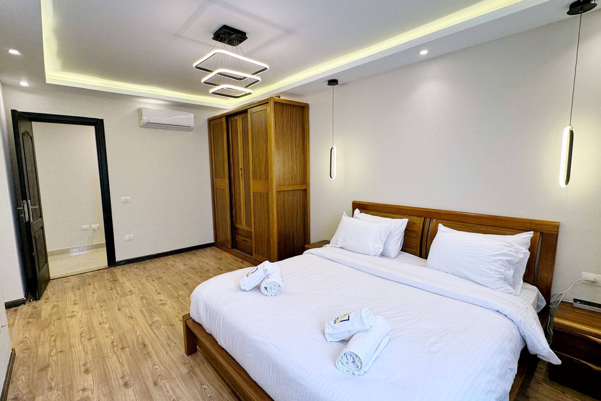 Calm & Classy 2BR - 5 min to Airport — Apartment in Plot 1258 El-Nasr Rd, Sheraton Al Matar, El Nozha, Cairo Governorate 11799, Egypt, Cairo, Egypt — photo 4
