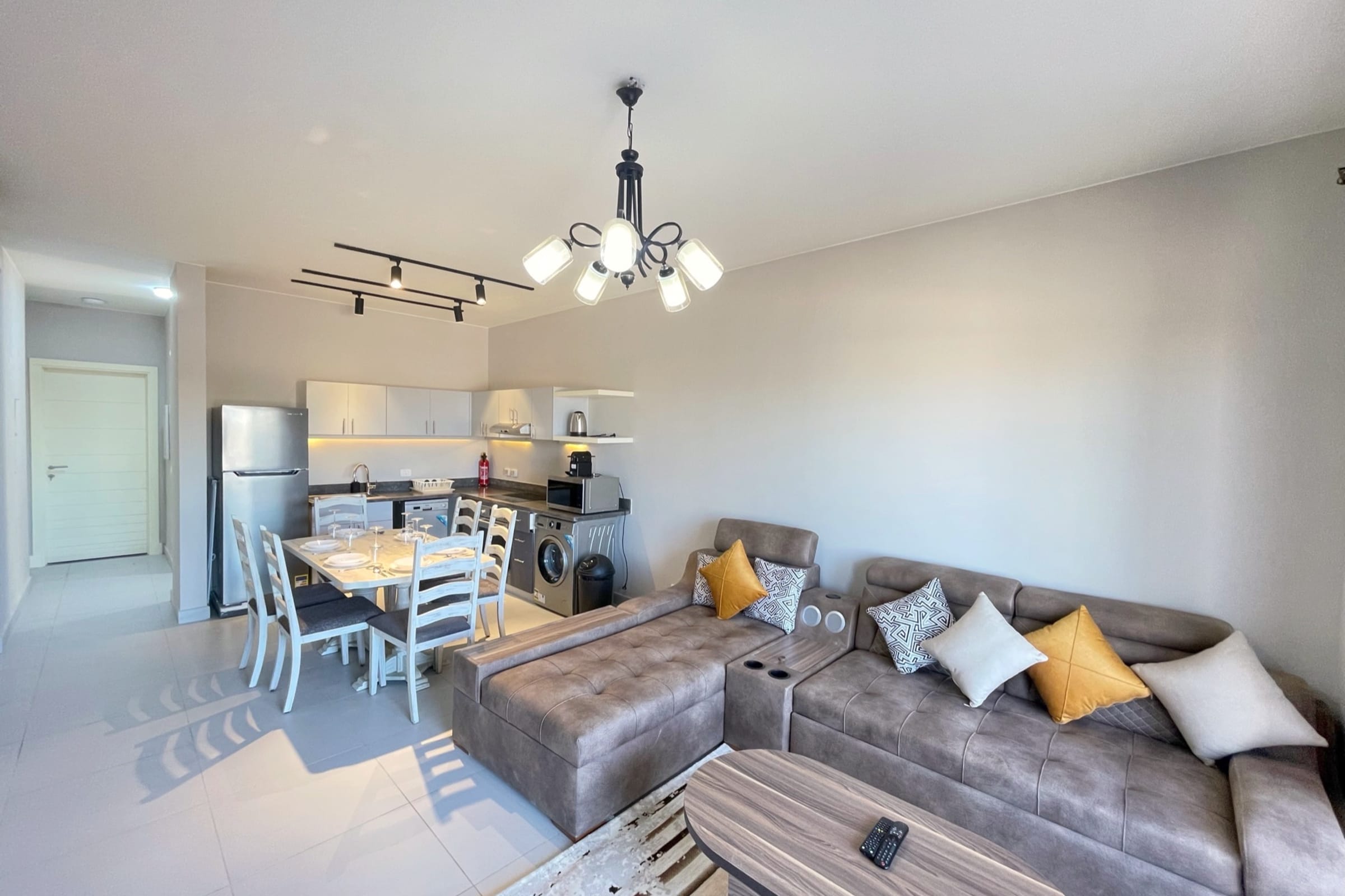 Cordial 2 BDR w / Pool Access @ Cyan El Gouna — Apartment in CM68+2G6, الجونة، الغردقة،،, Hurghada 2, Red Sea Governorate 1982710, El Gouna, Egypt — photo 5