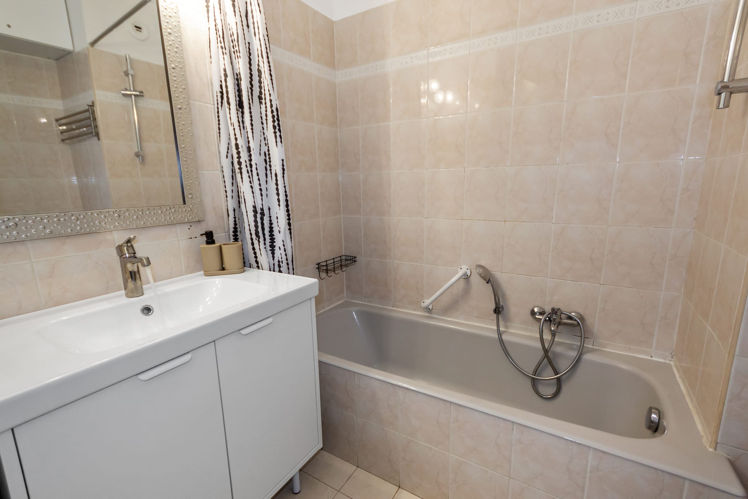S 2P NICE WC - LA COQUETTE