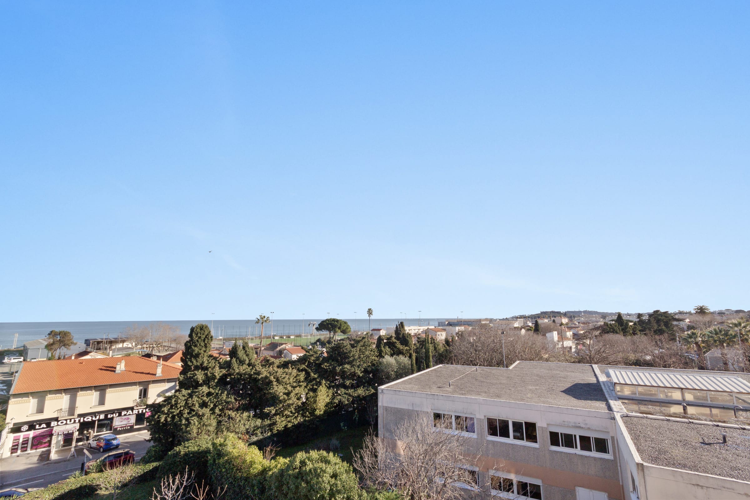 T3 6P ANTIBES LMS - LE ROOFTOP