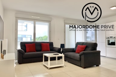 Bel appartement dans Résidence neuve-terrasse -stationnement aisé #AV