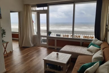Beach Dreams Apartment für 2 Personen mit Meerblick