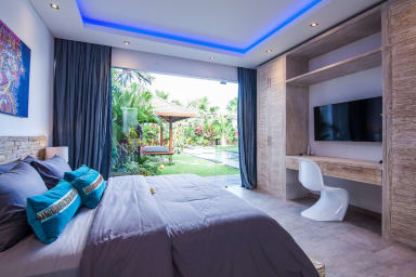 view from the bedroom 3 onto the exterior