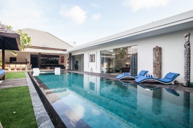 Villa Jago | 3 bedroom private luxury villa rental in Seminyak Bali