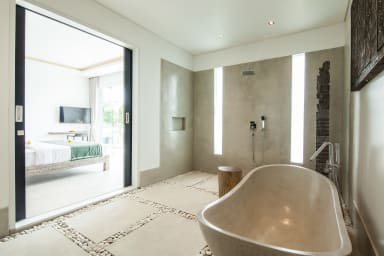Villa Clemence | 4 bedroom luxury villa walk distance to beach Berawa Canggu