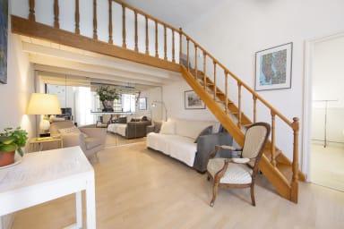 1 bedroom apartment with 1 mezzanine top location in the heart of Cannes