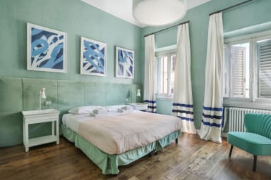 Romantic Flat in central Florence! hosted by Sweetstay