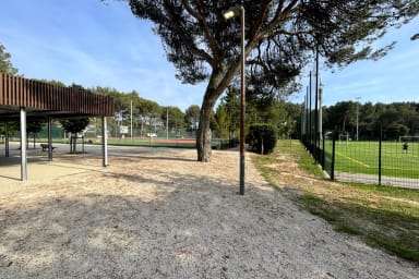 Location saisonnière à Lambesc - Complexe sportif - Serenity Rentals