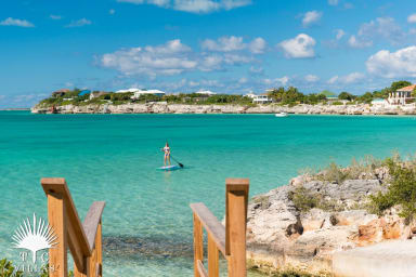 Miami Vice One provides direct access to Sapodilla Bay.