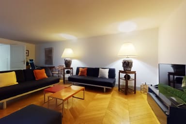 Exclusive apartment between Concorde and Madeleine