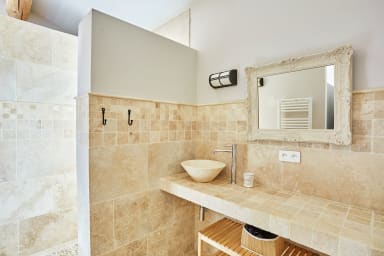 Location magnifique bastide à Bonnieux avec piscine
