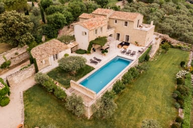 a louer propriété en Provence Gordes piscine