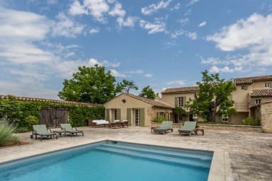Jolie maison en Provence à louer