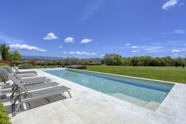 Stunning villa rental Gordes Luberon