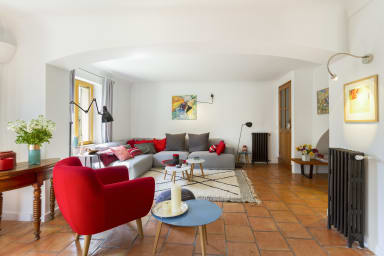 Holidays in the heart of the Luberon with swimming pool