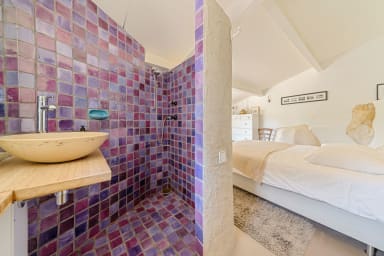 Grande bergerie à louer pleine de sérénité au coeur du Luberon