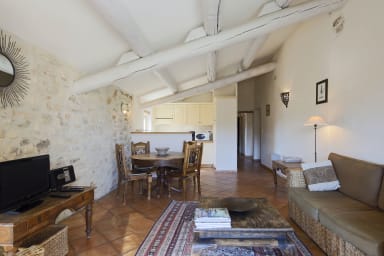 For rent flat 4 people Bonnieux swimming pool