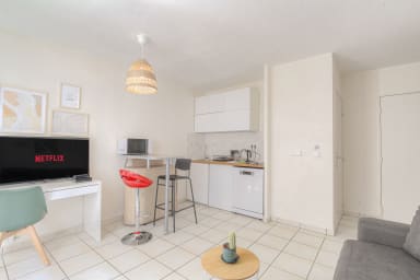 ⭐️ Appartement géré par notre conciergerie lyonnaise Hoosteez ⭐️