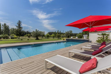 Romantic holidays in the heart of Provence at L'Isle sur Sorgue