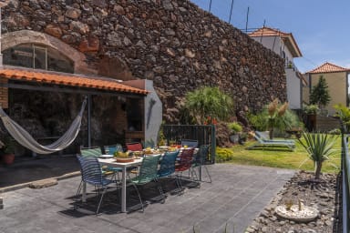 barbecue and dining area