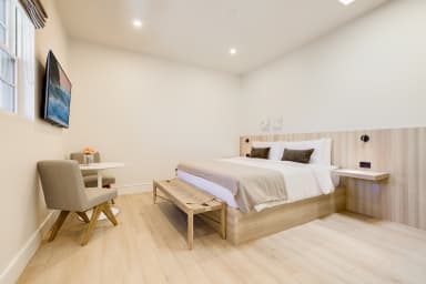 King-size bed, sleeps 2 and Kitchenette with Nespresso and Mini Fridge