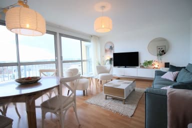Table à manger pour des moments conviviaux ou de travail