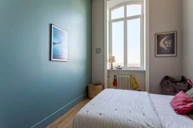 Cinquième chambre équipée d'un lit double