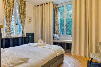 Chambre avec lit double