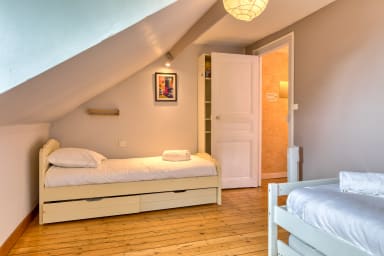 Chambre 3 : 3 lits simples