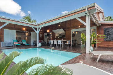 Photo de Villa en location saisonnière à Saint-Francois en Guadeloupe