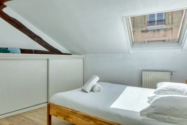 Chambre avec lit double