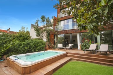 book-maison-hortense-property-rental-kid-friendly-issy-pioma-home